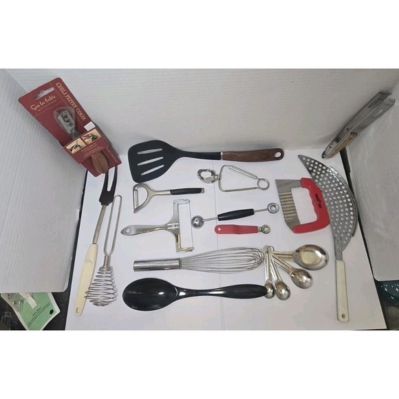 Kitchen Tools Mixed Lot Of 15 New And Used - Picture 2 of 5